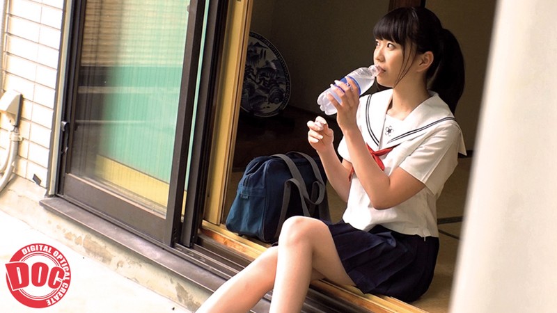 【盗撮・のぞき 】【下校＆自宅盗撮】【おねんねいたずら】【睡眠SEX】天然原液J○の部屋に侵入。睡眠痴○しておま○こに精子ぶっかけてみた。｜118sim00092