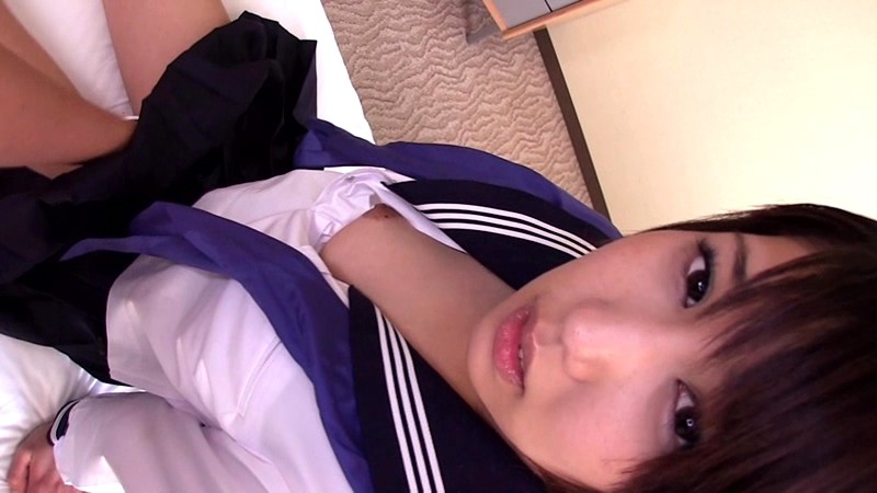 【スレンダー 湊莉久】制服の似合う美少女と性交 湊莉久｜504ibw00392z