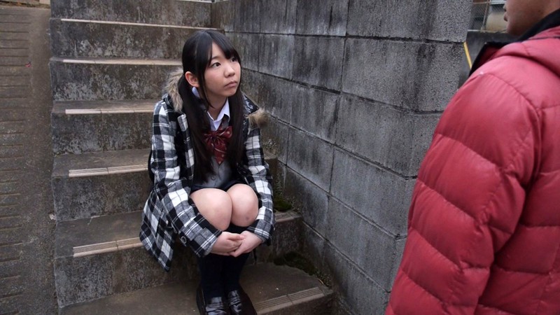 【学生服 】おてぃんてぃん中毒少女 ～私、父親に犯●れてます～｜h_491love00263