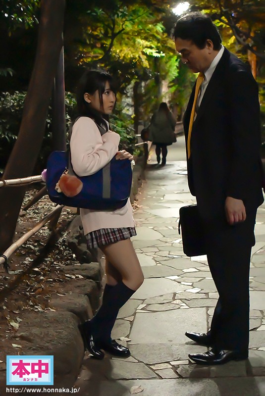 【学生服 枢木あおい】神待ち少女孕ませプレス 家に泊めてくれる大嫌いなオヤジからねっちょり追撃ピストン気持ち良すぎだけど悔しいからイッてるのを隠し続けた3日間。 枢木あおい｜hnd00647
