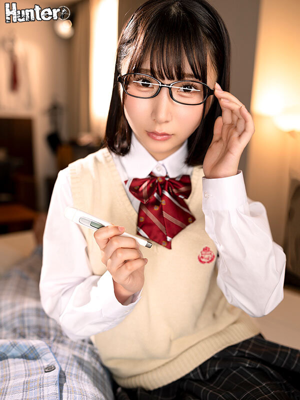 【主観 】【完全主観】「何かして欲しい事ある？」超可愛いクラス委員長の無意識密着看病でどんどん元気になるボクの股間！お言葉に甘えてエッチなお願いしたら｜huntc00008