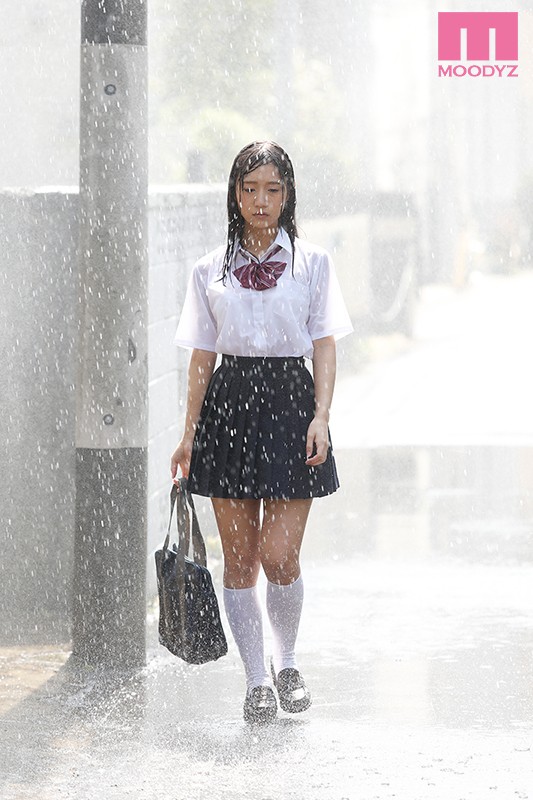 【汗だく 星奈あい】真夏の雨上がりねっちょり中年親父 濡れ透け汗だく濃厚性交 星奈あい｜miae00258