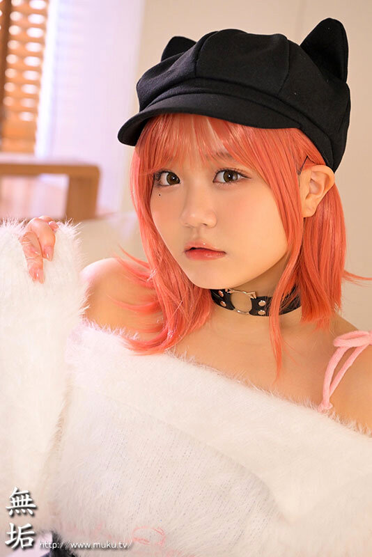 【淫乱・ハード系 白橋りほ】オジサン専用 中出しするには最高過ぎる爆乳コスプレイヤーと絶倫種付け性交 白橋りほ｜mukc00112