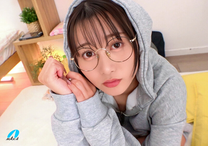 【女子校生 静河】シコいめがねっ娘 欲求不満じっとりえちえち性交 静河｜xvsr00836